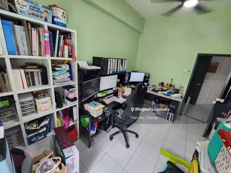 Pangsapuri untuk Dijual di Suria Residence oleh Harries Chong - iProperty.com.my