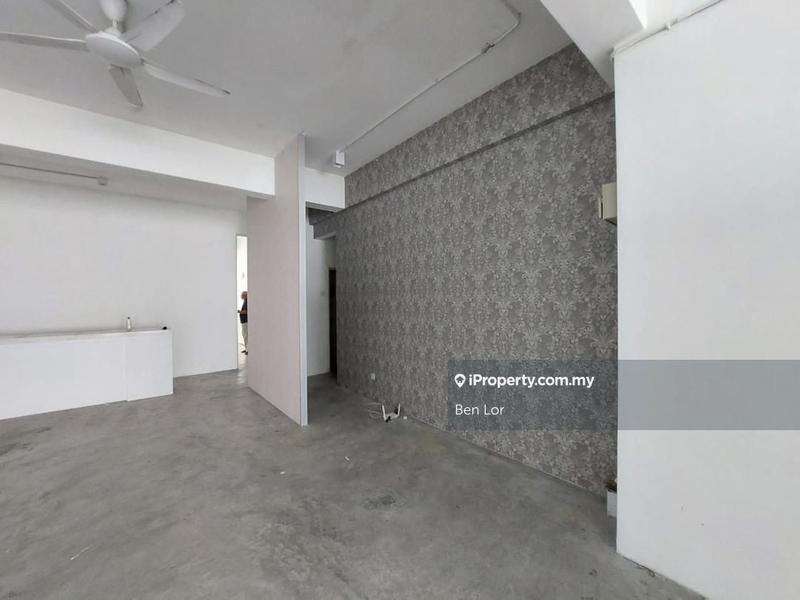 Shop / Office untuk Dijual di Kampung Sungai Kayu Ara, Petaling Jaya oleh Ben Lor - iProperty.com.my