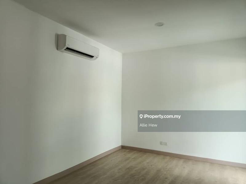 Semi-Detached House for Sale in Saujana Heights, Saujana Suria, Saujana Palma, Kajang by Allie Hew - iProperty.com.my