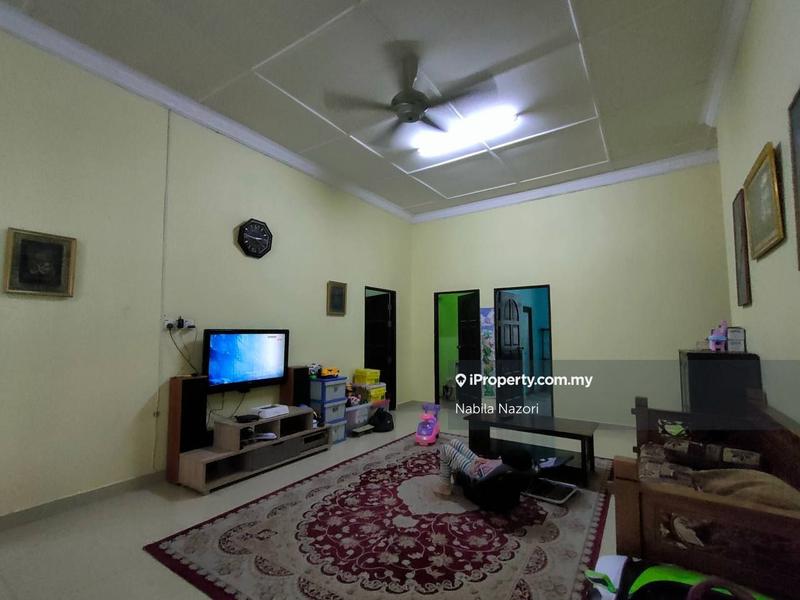Banglo untuk Dijual di Pasir Hor, Kota Bharu oleh Nabila Nazori - iProperty.com.my
