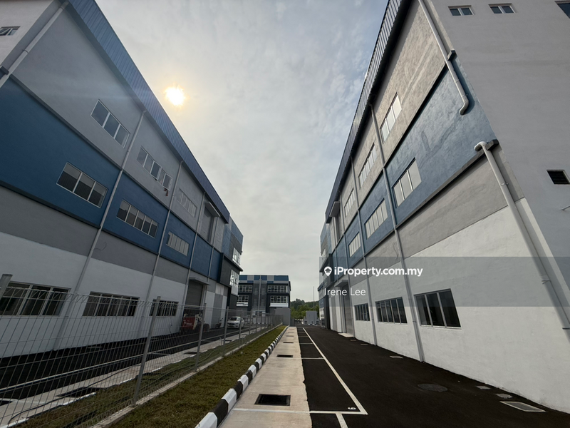 Kilang Terpisah untuk Disewa di Taman Perindustrian Taming Jaya, Balakong oleh Irene Lee - iProperty.com.my