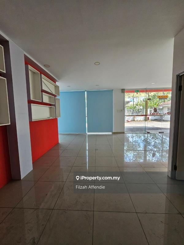 Kilang Terpisah untuk Dijual di Bandar Pinggiran Subang, Shah Alam oleh Filzah Affendie - iProperty.com.my