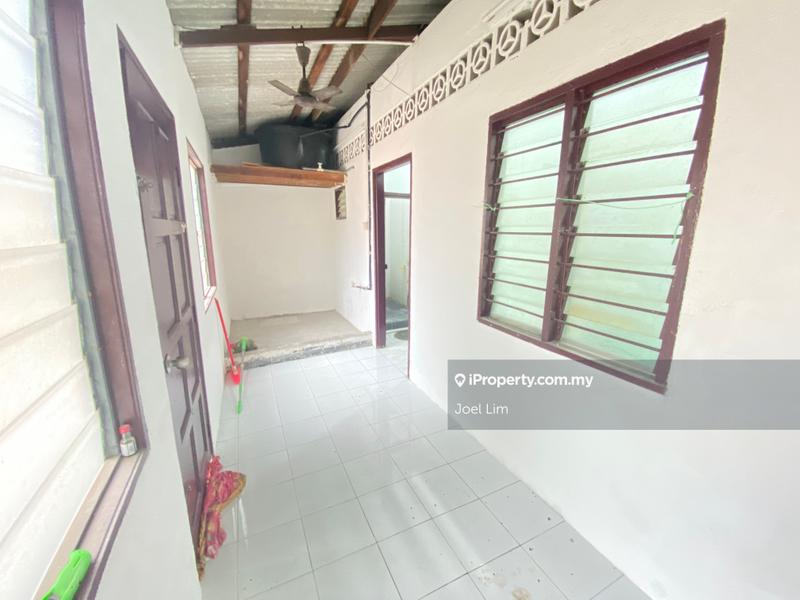 Rumah Berangkai 1 Tingkat untuk Dijual di Kawasan 11, Kampung Idaman, Pelabuhan Klang oleh Joel Lim - iProperty.com.my