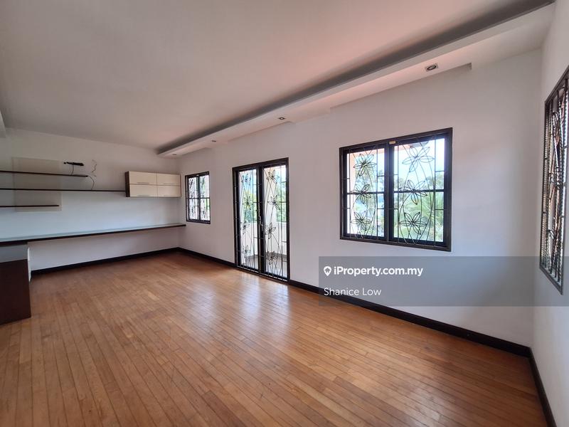 Bungalow House for Sale in Bandar Puteri Puchong, Puchong by Shanice Low - iProperty.com.my