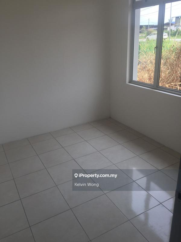 1-storey Terraced House for Sale in Jalan Kebun, Shah Alam by Kelvin Wong - iProperty.com.my