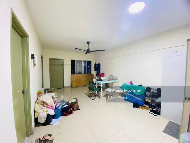 For Sale - Pangsapuri Subang Suria