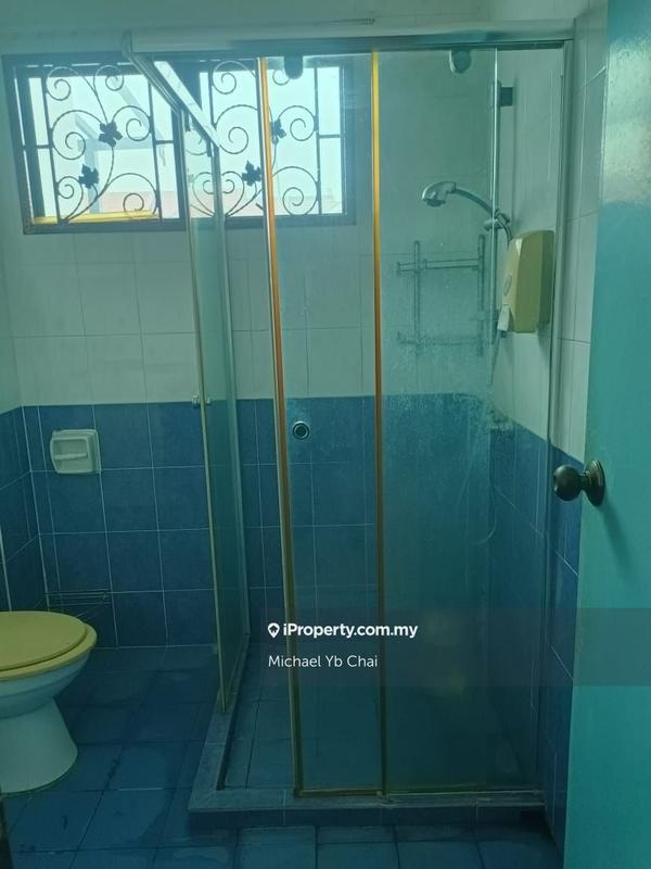 Rumah Teres untuk Disewa di Bandar Bukit Tinggi 2, Klang oleh Michael Yb Chai - iProperty.com.my