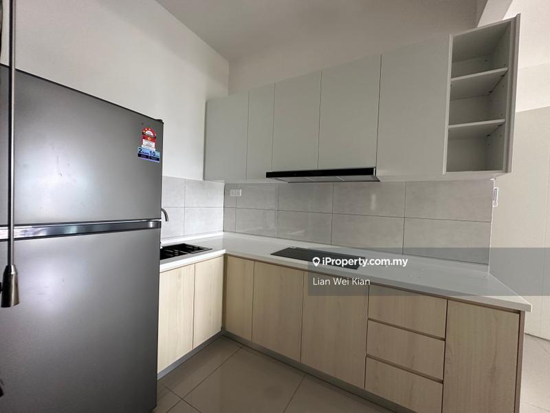 Condominium for Sale in d'Brightton by Lian Wei Kian - iProperty.com.my
