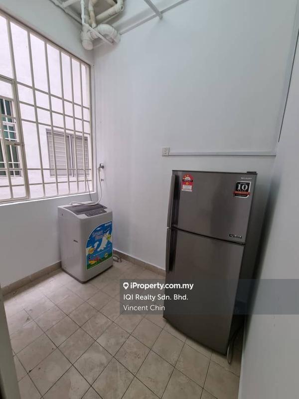 Kediaman Servis untuk Dijual di I Residence oleh Vincent Chin - iProperty.com.my