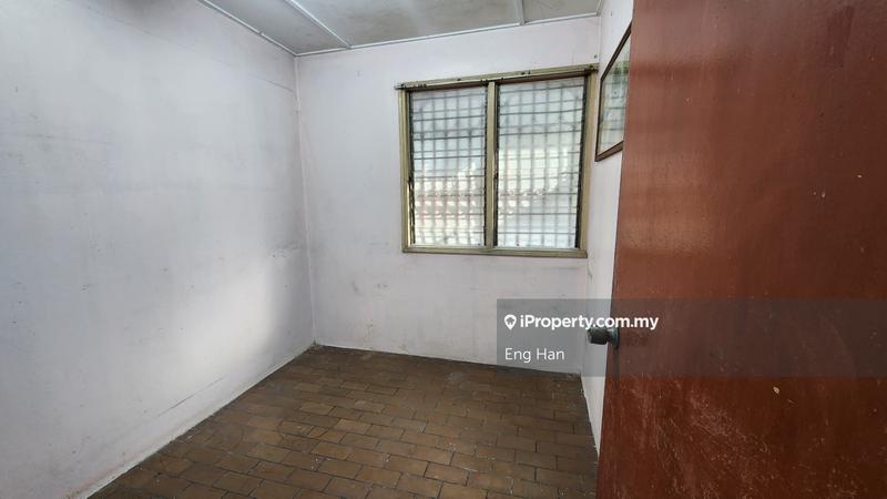 2-storey Terraced House for Sale in Taman Overseas Union (Taman Oug), Jalan Klang Lama (Old Klang Road) by Eng Han - iProperty.com.my