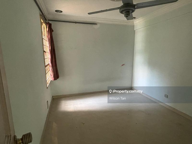 For Sale - Danau Idaman