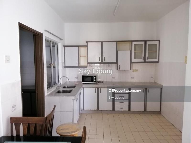 Kondominium untuk Dijual di Sri Suajaya Condominium oleh Sky Loong - iProperty.com.my