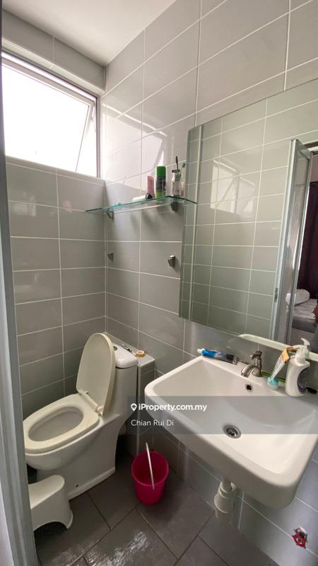 Condominium for Sale in Seri Manis by Chian Rui Di - iProperty.com.my