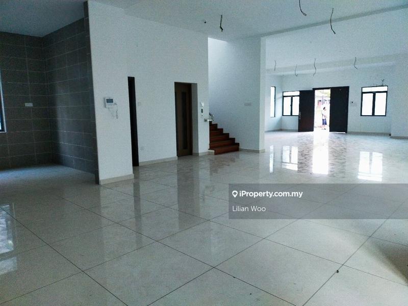 Bungalow House untuk Dijual di Bandar Sungai Long, Selangor oleh Lilian Woo - iProperty.com.my