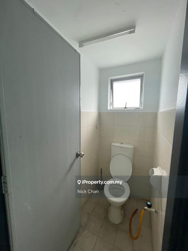 Shop-Office for Sale in 2ks1w, Kajang by Nick Chan - iProperty.com.my