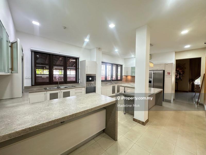 Bungalow House untuk Dijual di Damansara Idaman, Petaling Jaya oleh Madeline Mok - iProperty.com.my