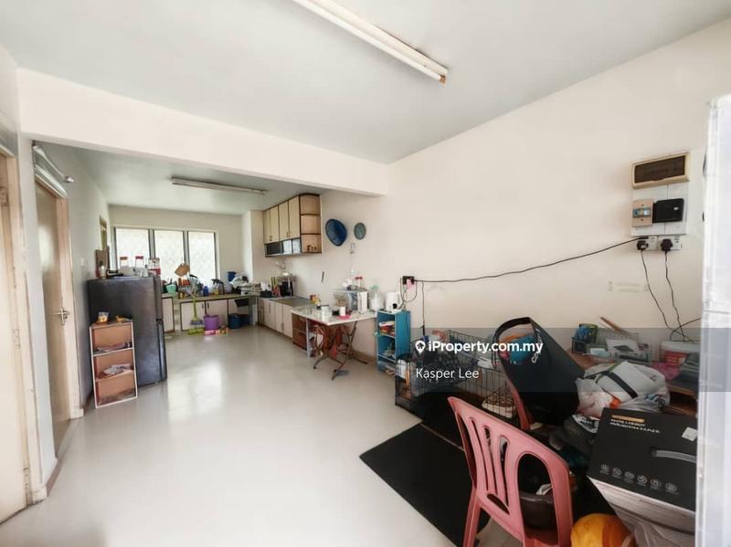 Flat for Sale in Flat Taman Ungku Tun Aminah by Kasper Lee - iProperty.com.my