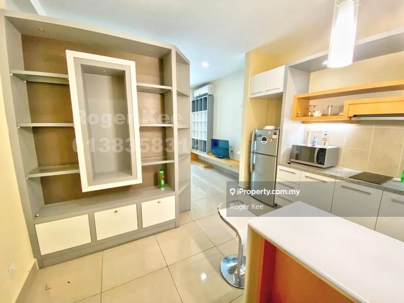 For Rent - Shaftsbury Residence