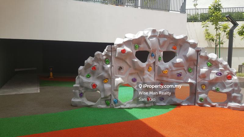 Kondominium untuk Dijual di Skyvilla @ D'Island oleh Sam Yap - iProperty.com.my