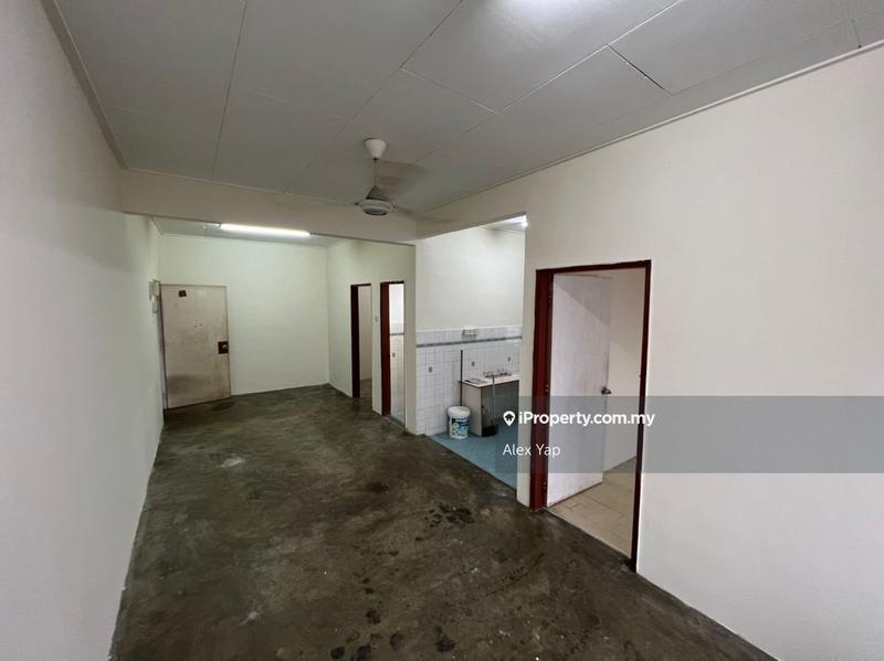 Pangsapuri untuk Dijual di Subang Perdana Goodyear Court 10 oleh Alex Yap - iProperty.com.my