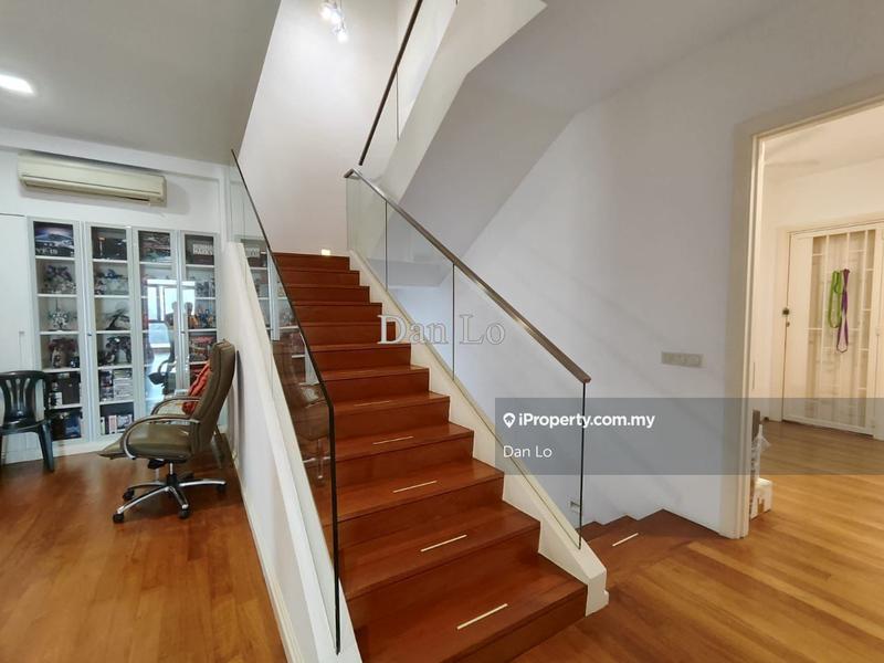 For Sale - Zehn Bukit Pantai