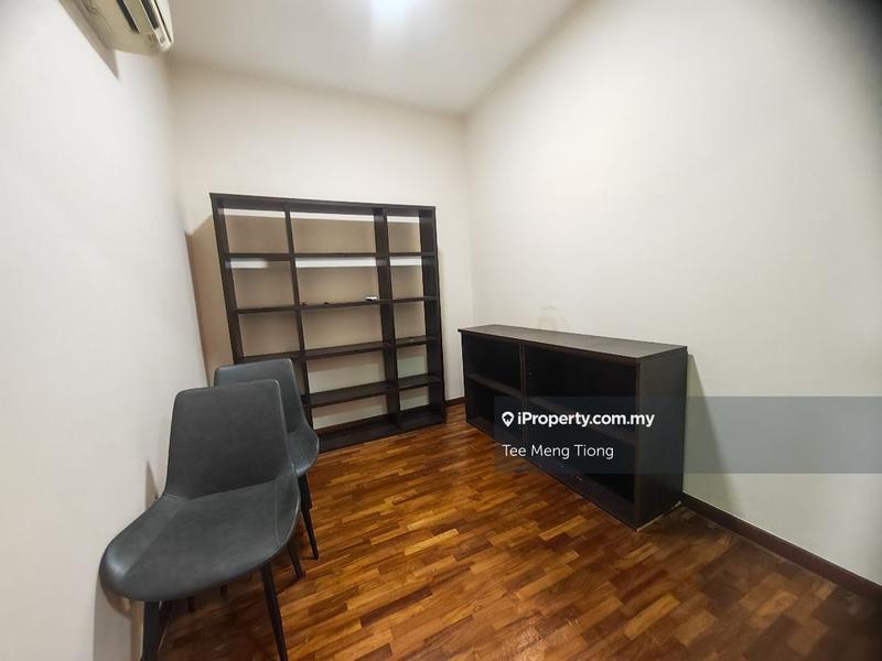 Pangsapuri untuk Disewa di Molek Pine 2 oleh Tee Meng Tiong - iProperty.com.my