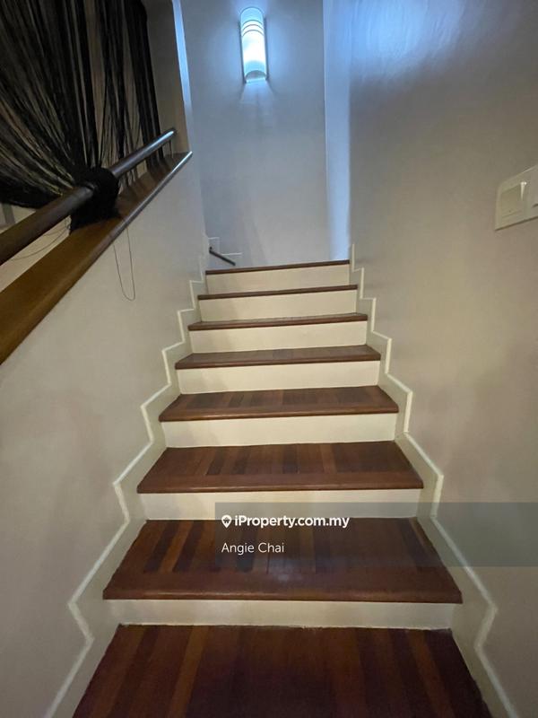 Townhouse for Sale in Sunway Damansara, Kota Damansara by Angie Chai - iProperty.com.my