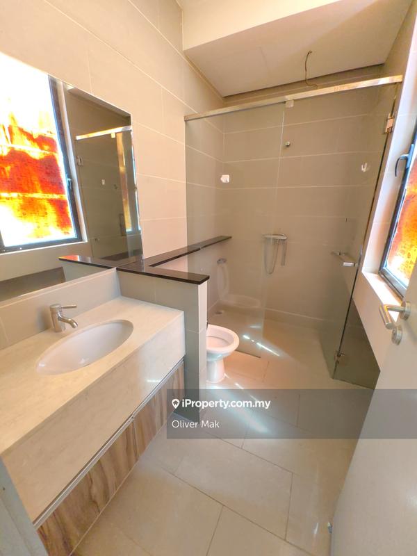 Bungalow House for Sale in Taman Esplanad, Bukit Jalil by Oliver Mak - iProperty.com.my