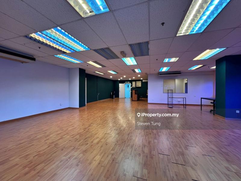 Office for Sale in Menara Uncang Emas, UE3, VivaHome, Sunway Velocity, Cheras by Steven Tung - iProperty.com.my