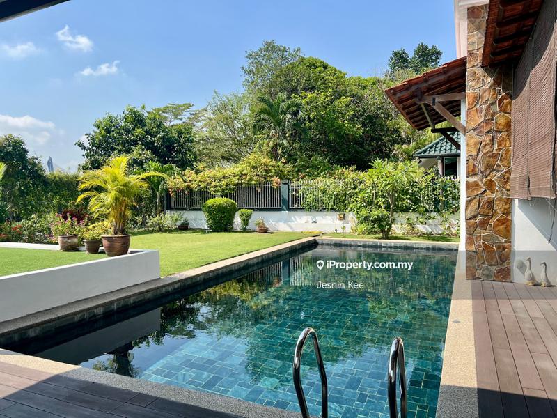 Bungalow House for Sale in Perdana Lakeview East, Cyberjaya by Jesnin Kee - iProperty.com.my