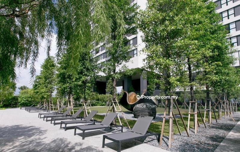Residensi Servis untuk Dijual di SqWhere Service Apartments oleh Alice Than - iProperty.com.my