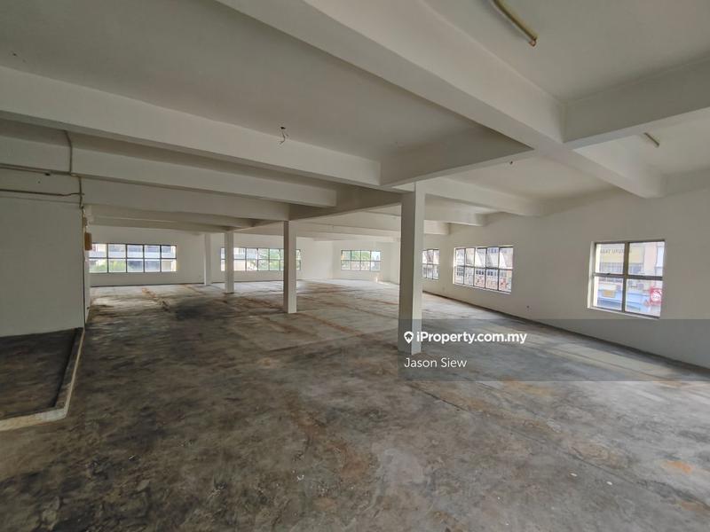 Kedai untuk Disewa di Pusat Perdagangan Seri Kembangan, Seri Kembangan oleh Jason Siew - iProperty.com.my