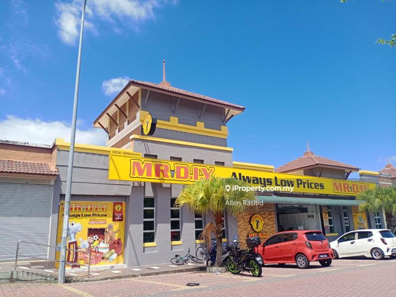 For Sale - Shop Lot Medan Nusari, Bandar Sri Sendayan