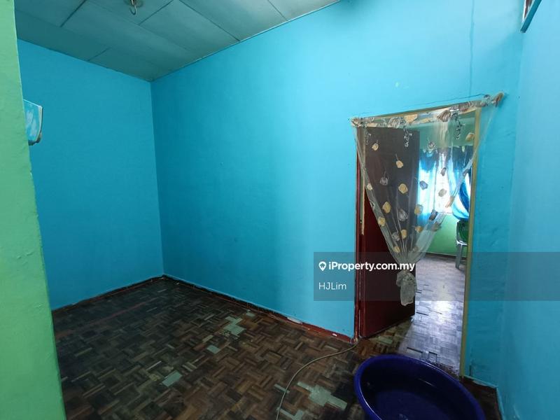 Rumah Teres 2-Tingkat untuk Dijual di Taman Baiduri Dengkil, Dengkil oleh HJLim - iProperty.com.my