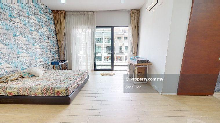 Rumah Berangkai 3 Tingkat untuk Dijual di 16 Sierra, Puchong oleh Jane Hor - iProperty.com.my