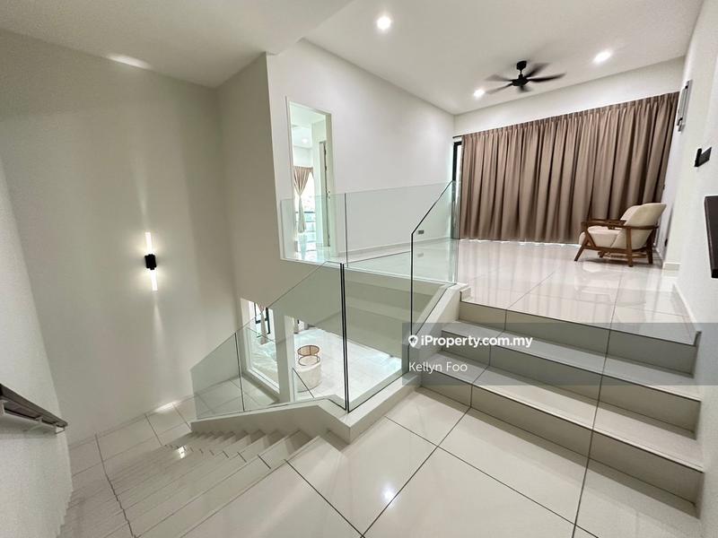 Semi-Detached House for Sale in Seaview 2 Storey Semi-D at 8 Residence Ujong Pasir, Melaka City by Kellyn Foo - iProperty.com.my