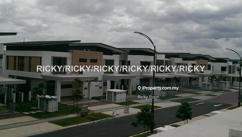 Rumah Berkembar untuk Dijual di Setia Ecohill Aravia, Semenyih oleh Ricky Poon - iProperty.com.my