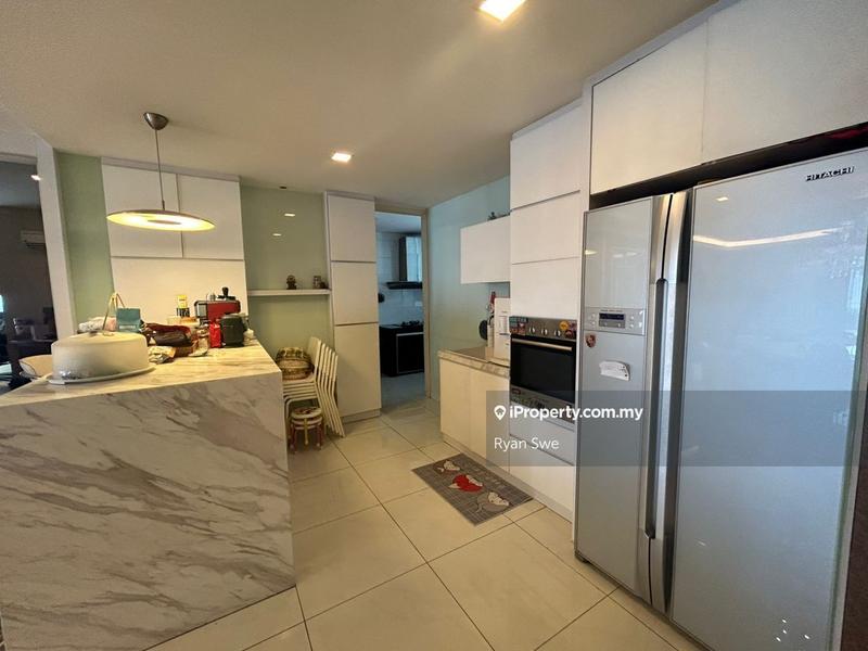 Condominium for Sale in Papillon Desahill Condominium by Ryan Swe - iProperty.com.my