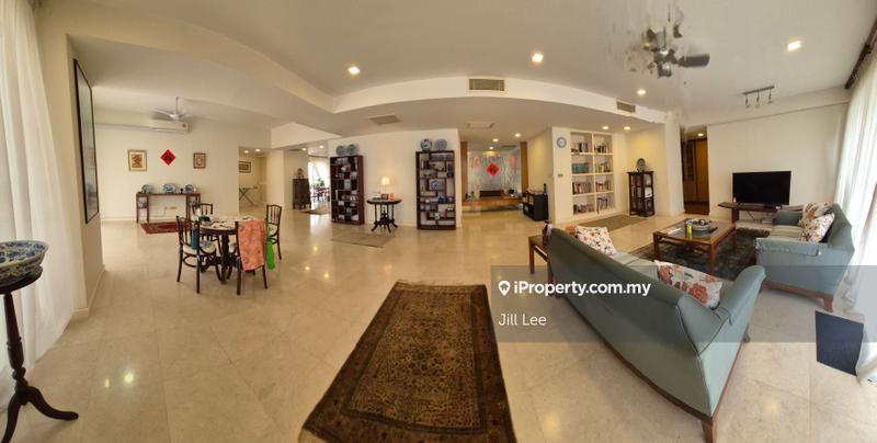 For Sale - Hampshire Park Condominium