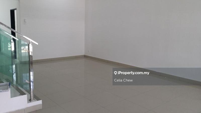 Rumah Berangkai 2 Tingkat untuk Dijual di Semenyih Parklands, Beranang oleh Celia Chew - iProperty.com.my