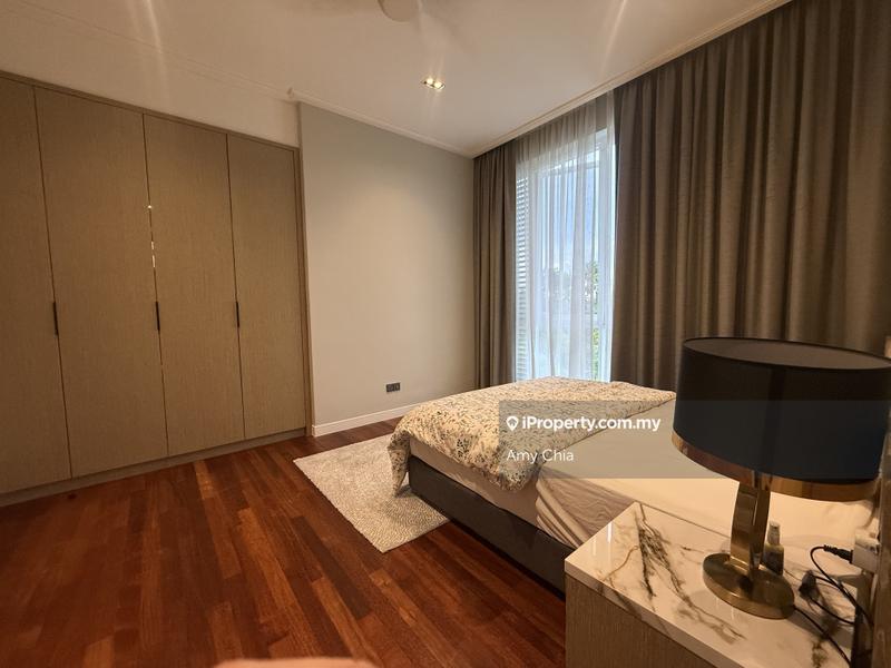 For Sale - Pavilion Hilltop