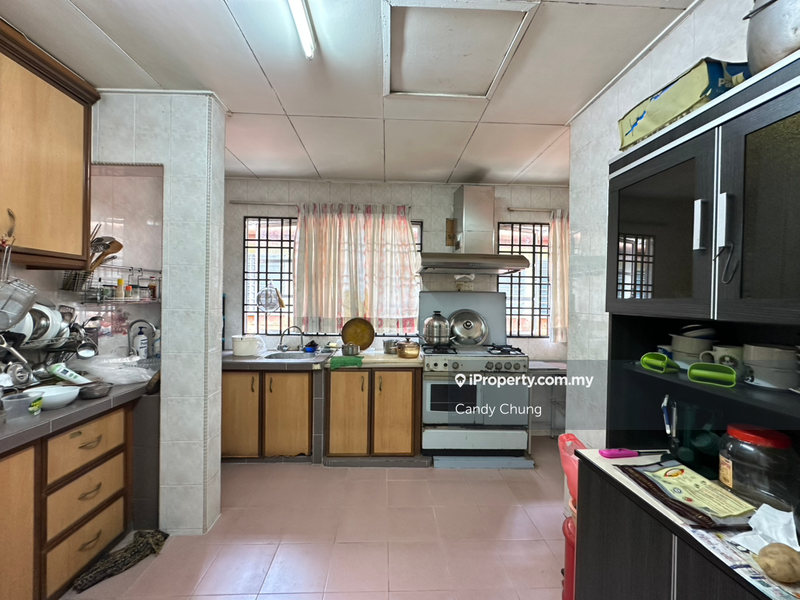 Rumah Berangkai 2 Tingkat untuk Dijual di Bukit Jelutong, Shah Alam oleh Candy Chung - iProperty.com.my
