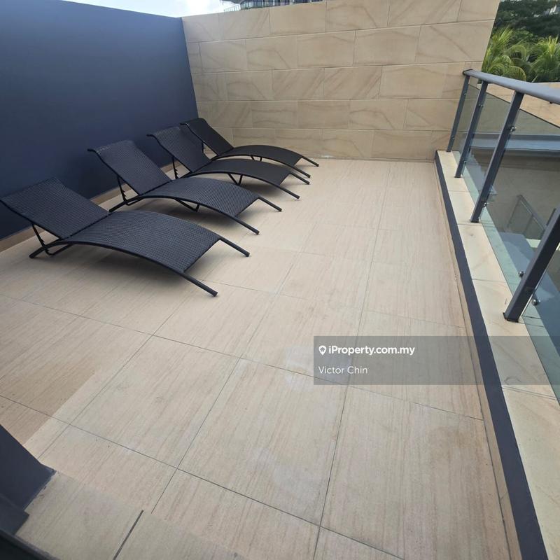 Rumah Berangkai 2 Tingkat untuk Dijual di Forest City Golf Resort Villa, Johor Bahru oleh Victor Chin - iProperty.com.my