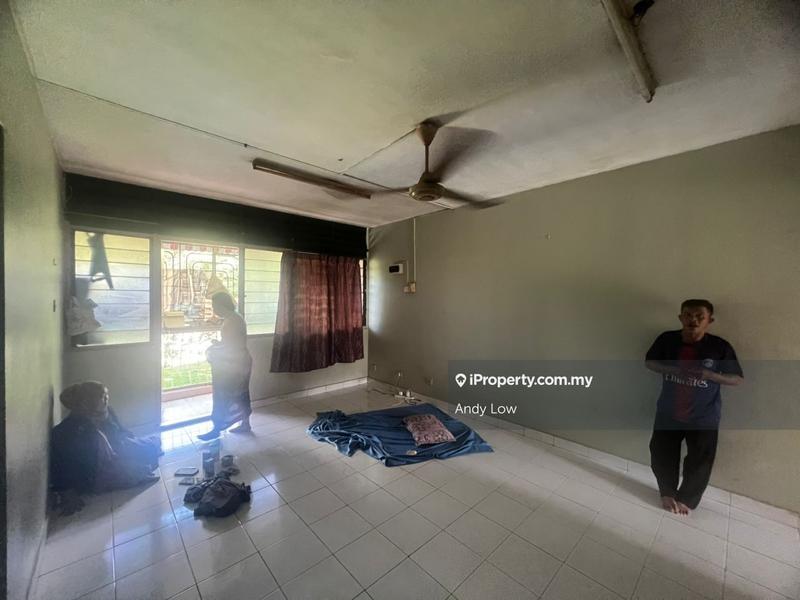 For Sale - PKNS Seksyen 24