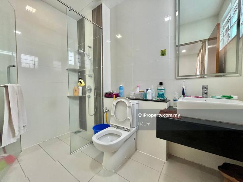 3-storey Terraced House for Sale in Taman Taming Indah, Bandar Sungai Long by HJLim - iProperty.com.my