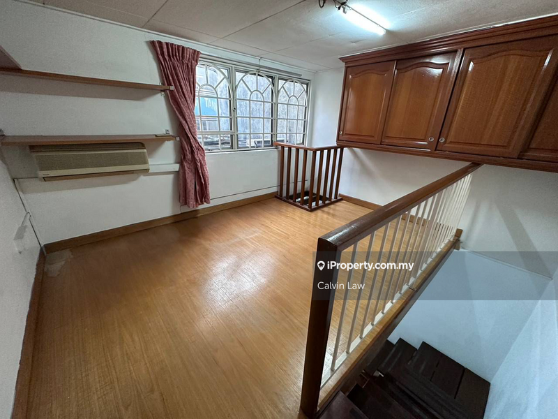 Rumah Berangkai 2 Tingkat untuk Dijual di Bandar Utama 10, Bandar Utama oleh Calvin Law - iProperty.com.my