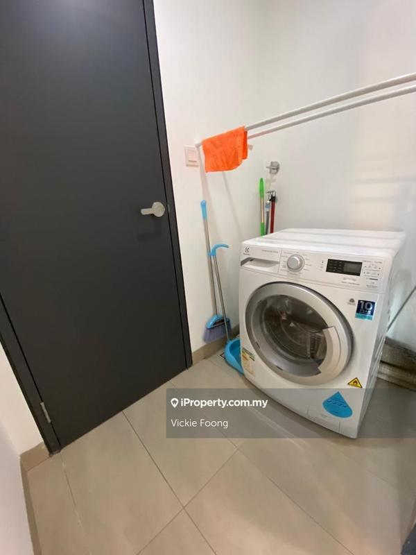 For Sale - V Residence Suites @ Sunway Velocity