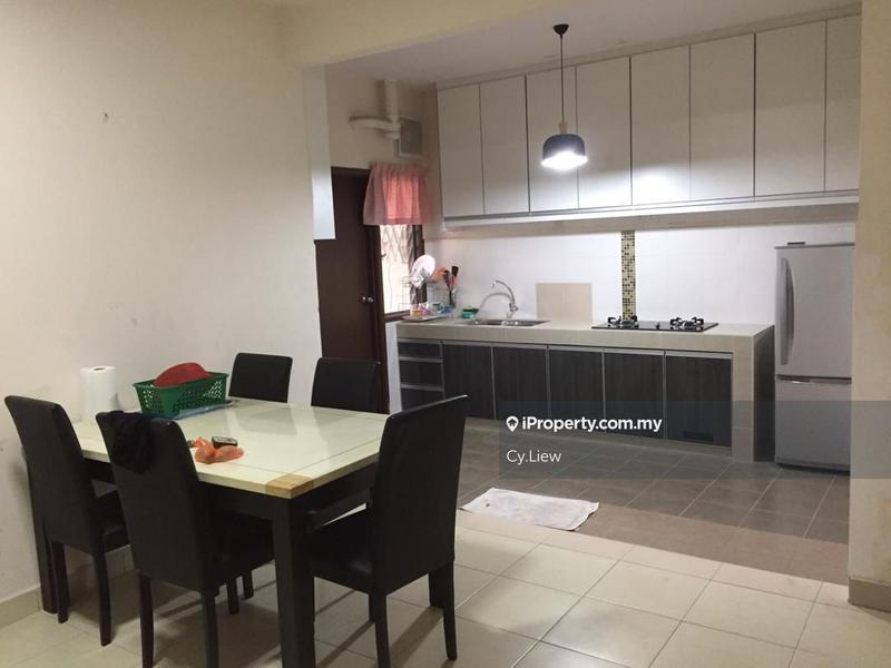 For Rent - Villa Park