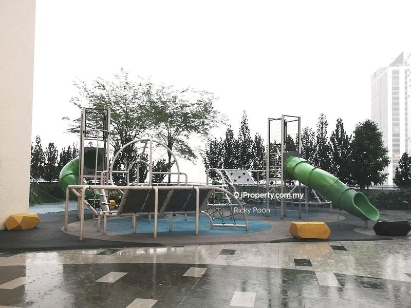 Service Residence for Sale in The Park Sky Residence by Ricky Poon - iProperty.com.my