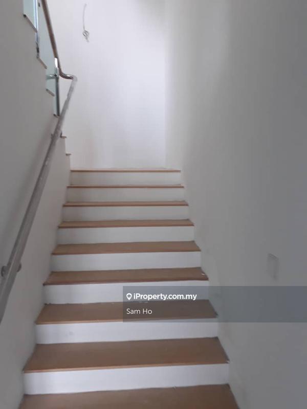 Semi-Detached House for Sale in Putra Heights, Subang Jaya by Sam Ho - iProperty.com.my